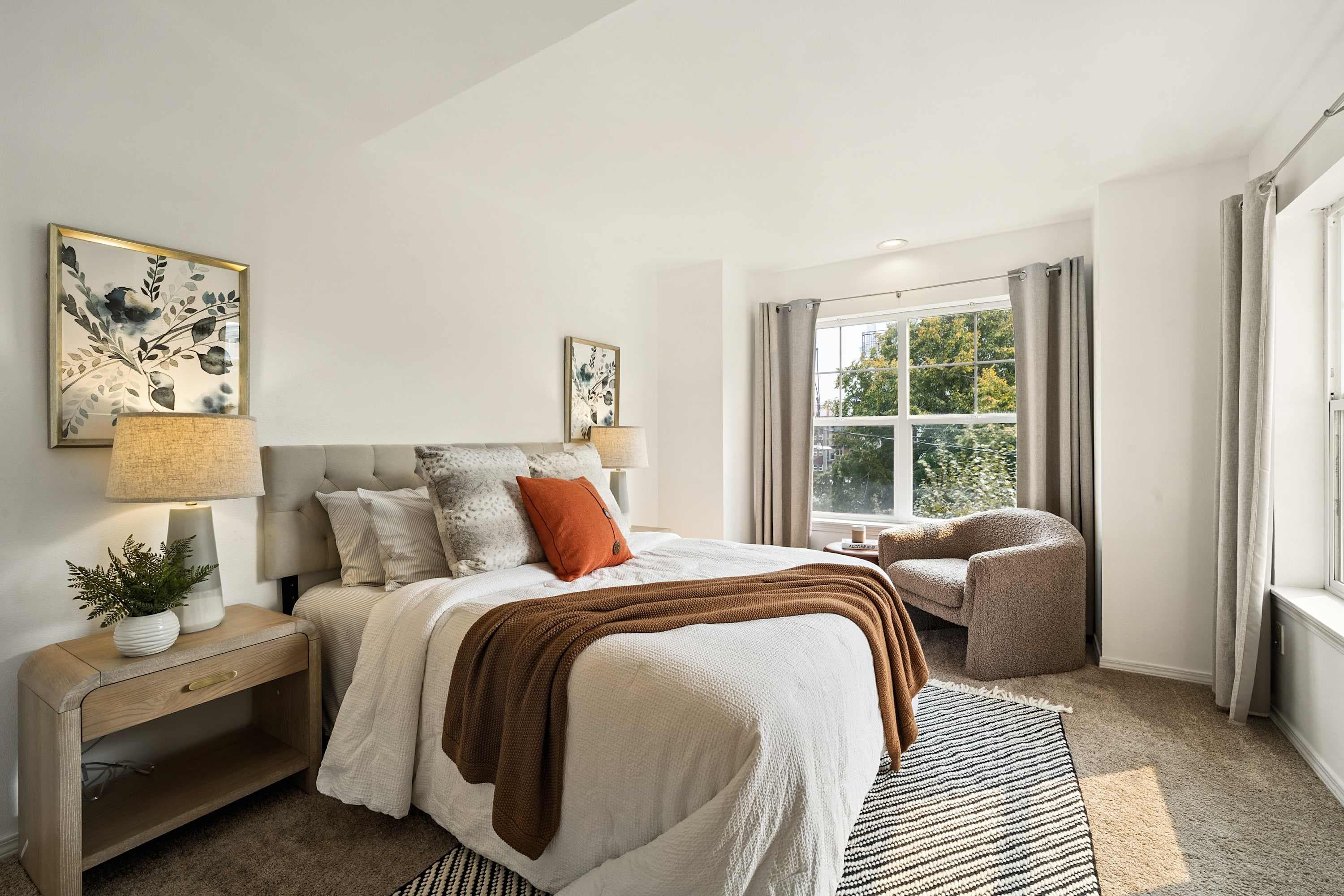 Wake up refreshed in your queen-size bed, then step into your private ensuite to start the day.